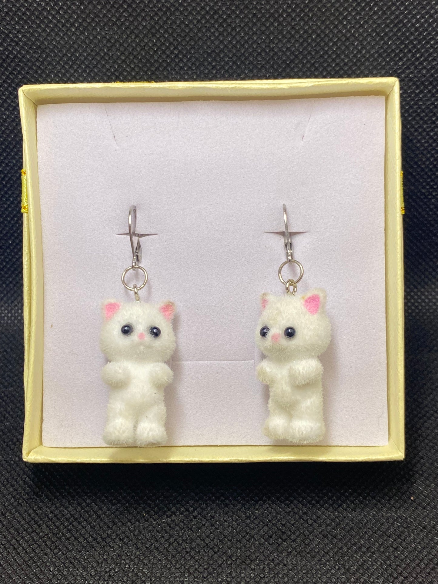 Adorable White Kitten/Cat Stainless Steel Hypoallergenic Earrings