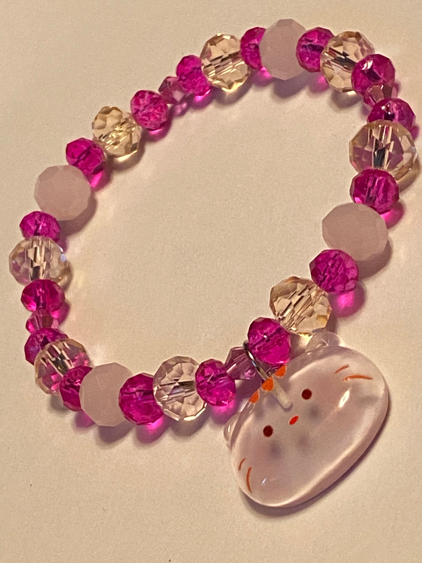 Adorable cat glamorous pink Crystal beaded stretch bracelet! So cute!