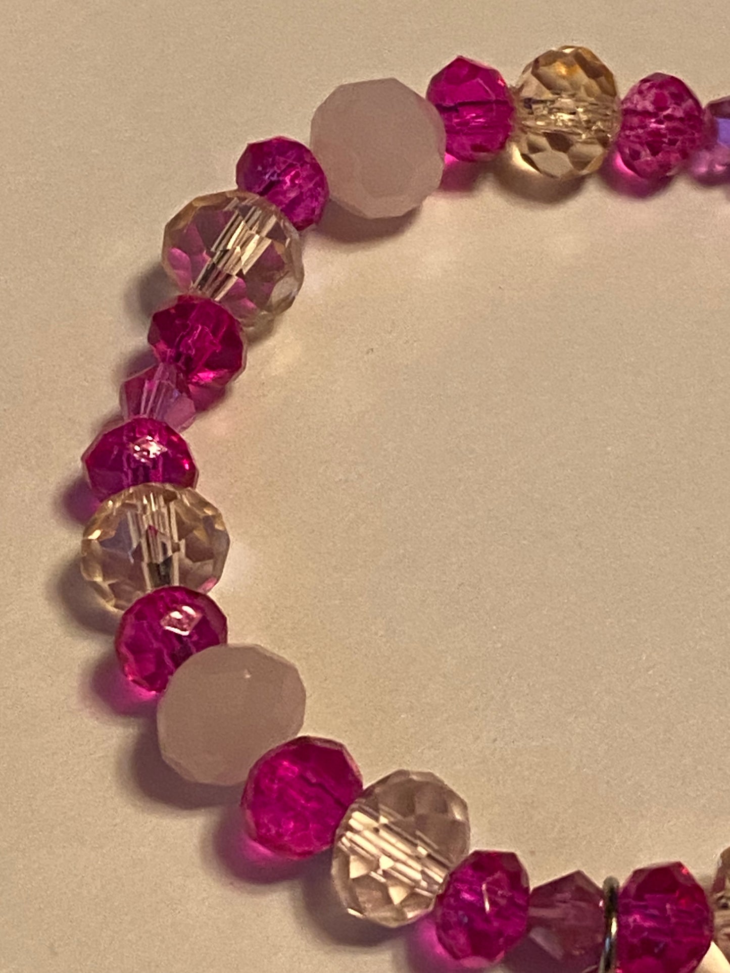 Adorable cat glamorous pink Crystal beaded stretch bracelet! So cute!